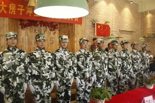 欧米茄18万“黑科技”,“硅陶瓷”海马简直完美!