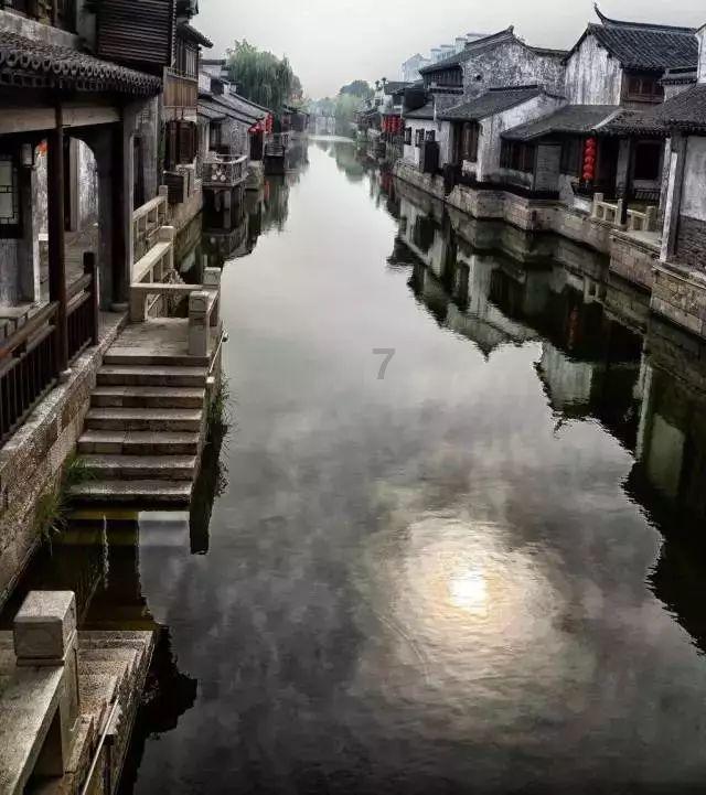 逃离外祖母家